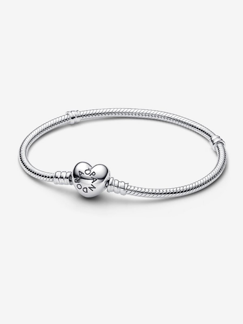 Pulsera de Corazón con Cadena de Serpiente